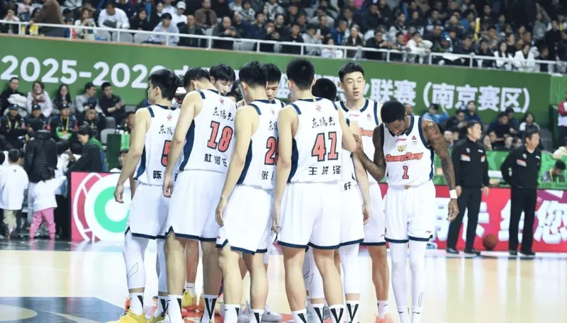 广东男篮发文总结比赛：铜墙铁壁，球队凭强悍防守再胜南京